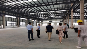 高新區(qū)管委會劉亞東主任調(diào)研我司承建的通晟汽車、全智機械項目